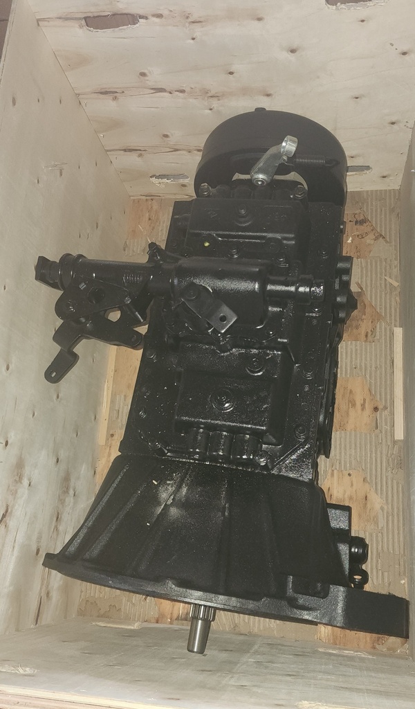 TRANSMISIÓN ISUZU COMPL