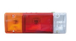 FAROL TRAS HINO 300 LH