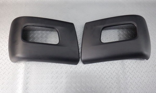 [MBL12-220R BLACK] ESQUINA PARACHOQUES FUSO 12/ C/A RH 