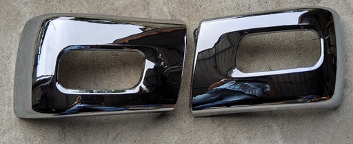 [MBL12-220L CROM] ESQUINA PARACHOQUE FUSO 12/ CROMADO C/A LH